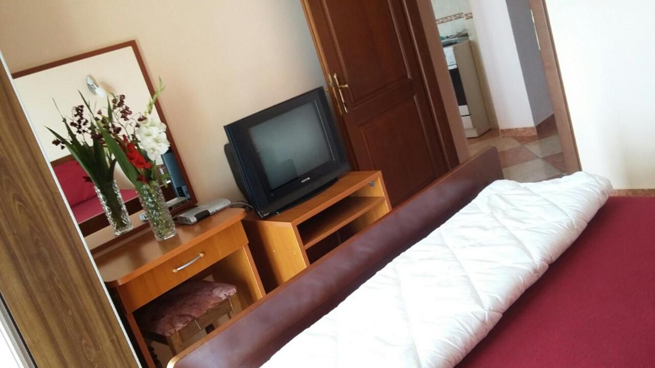 Apartmani Becici Phòng bức ảnh