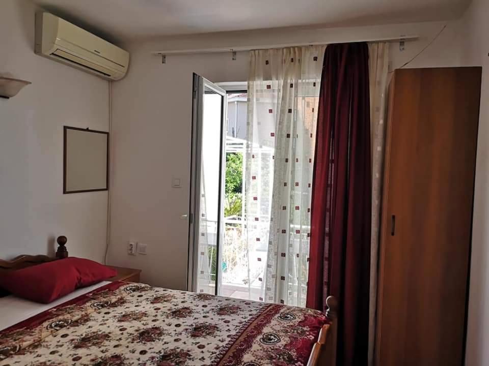 Apartmani Becici Phòng bức ảnh