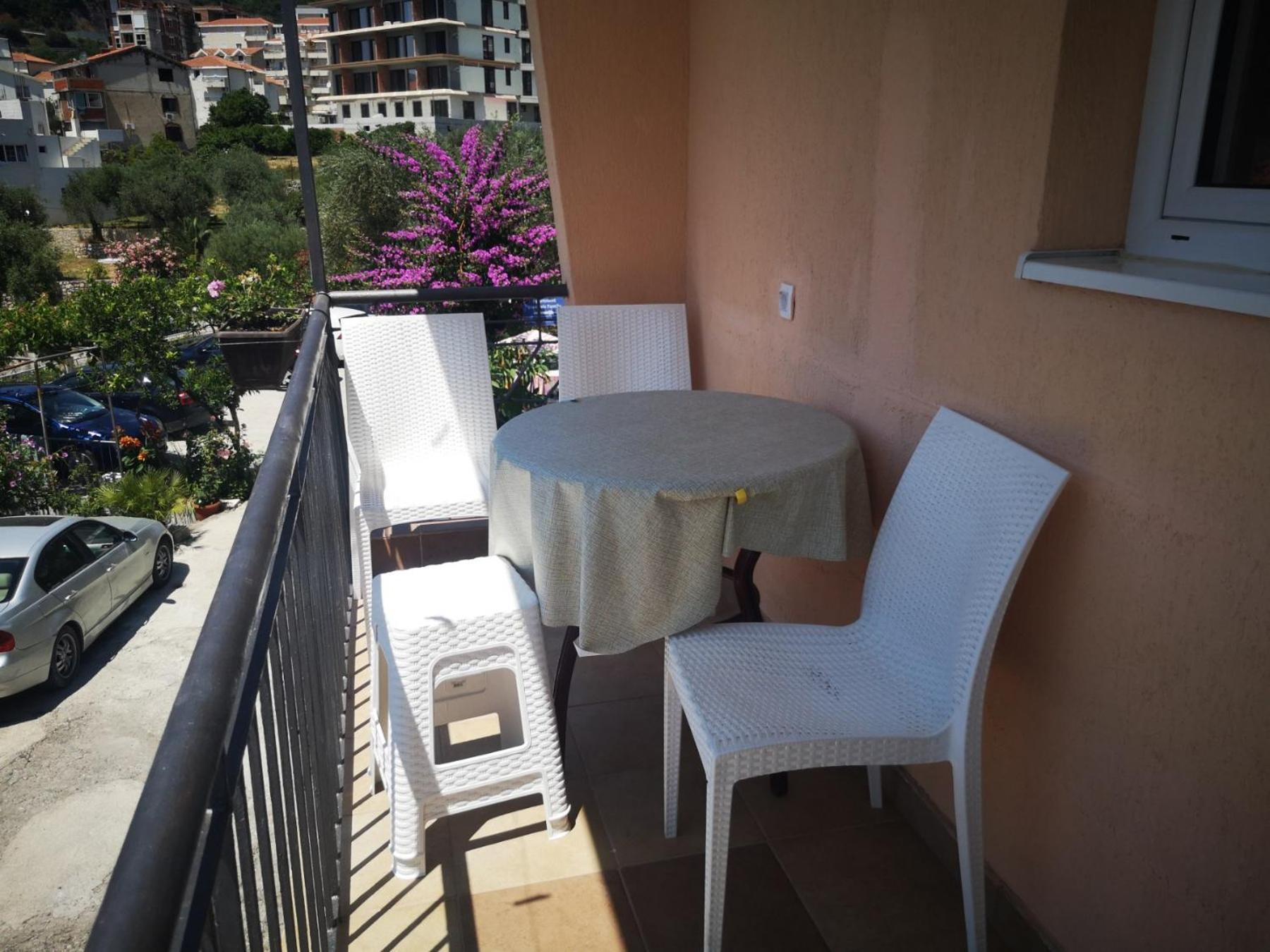 Apartmani Becici Phòng bức ảnh
