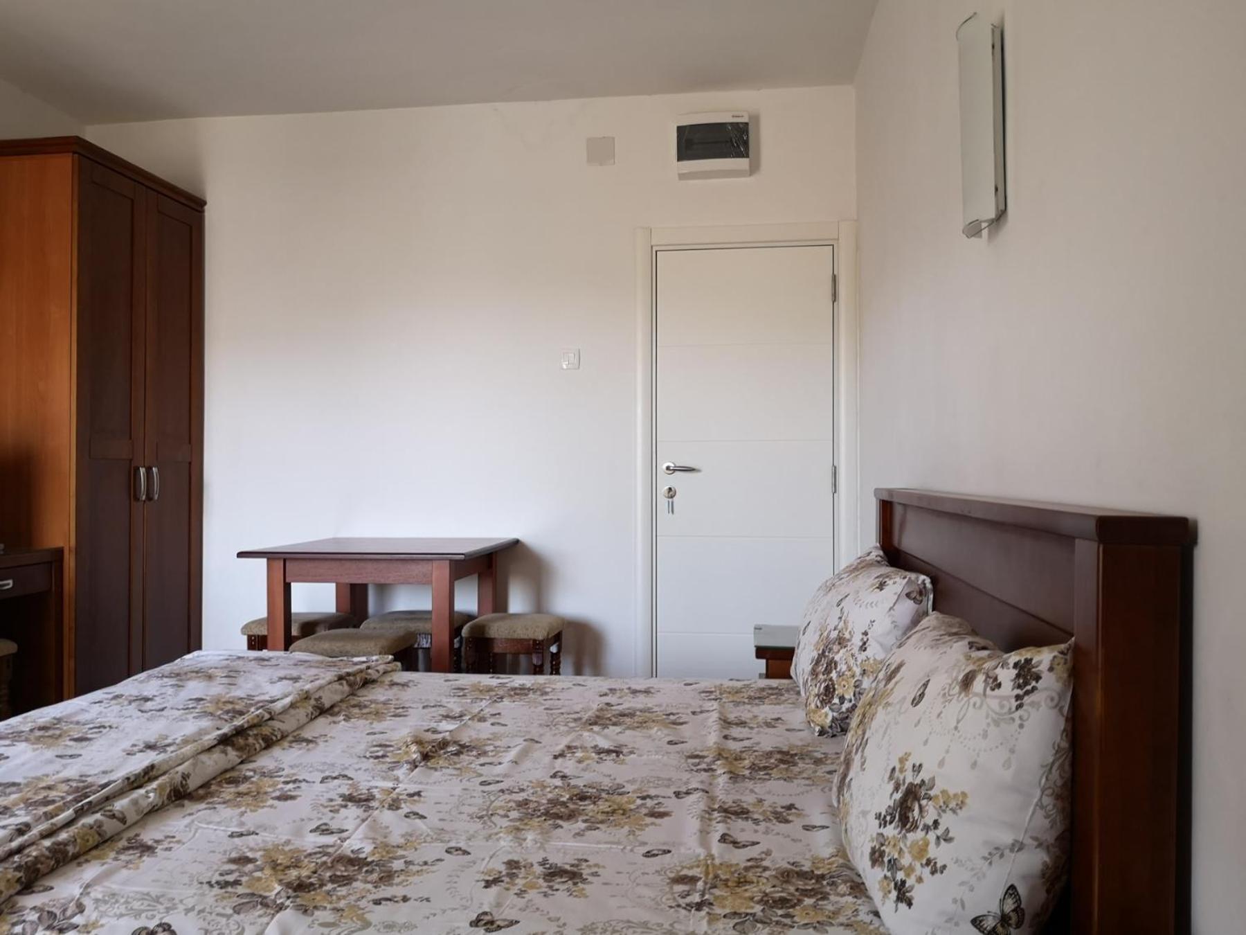 Apartmani Becici Phòng bức ảnh