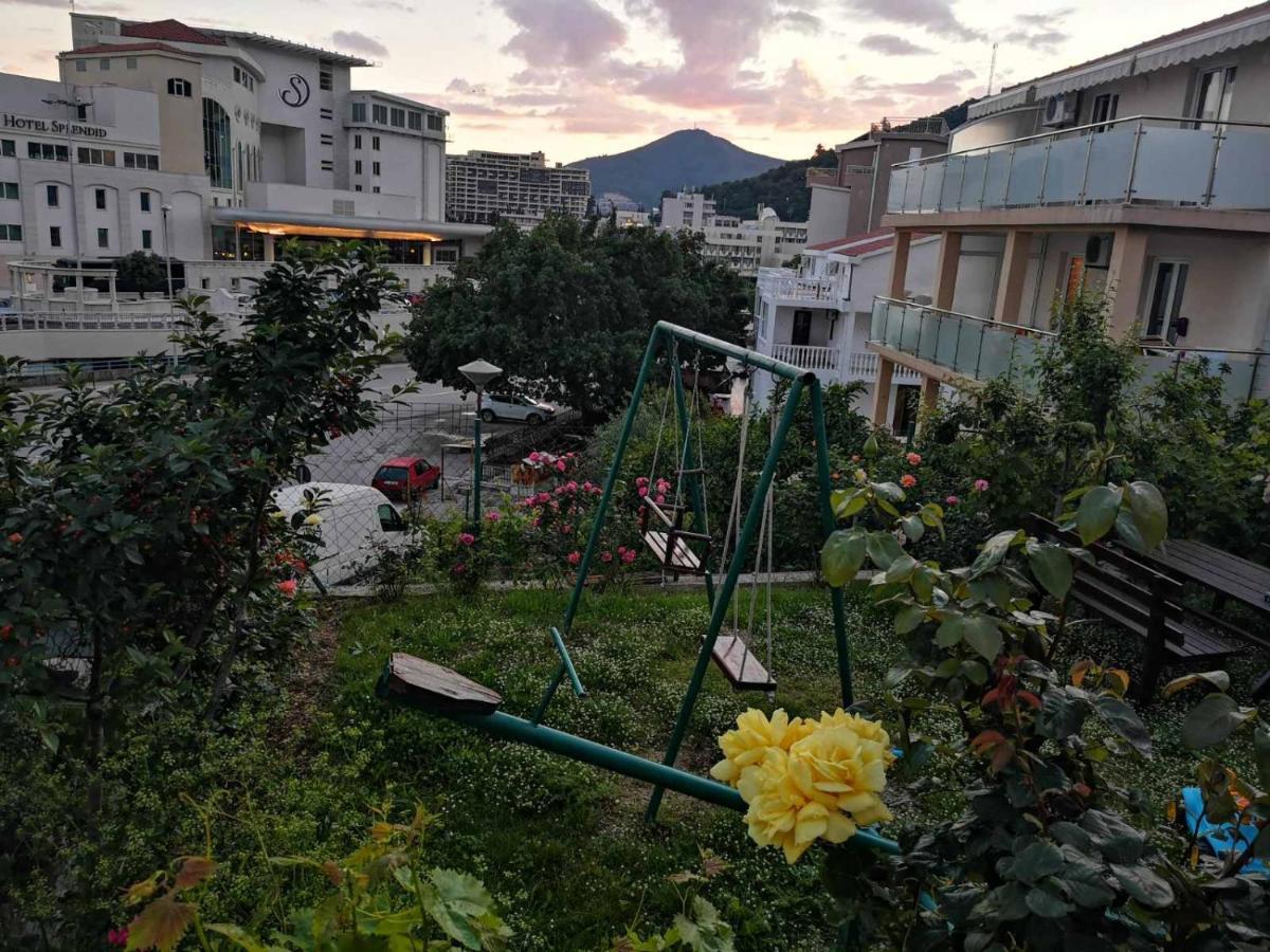 Apartmani Becici Ngoại thất bức ảnh