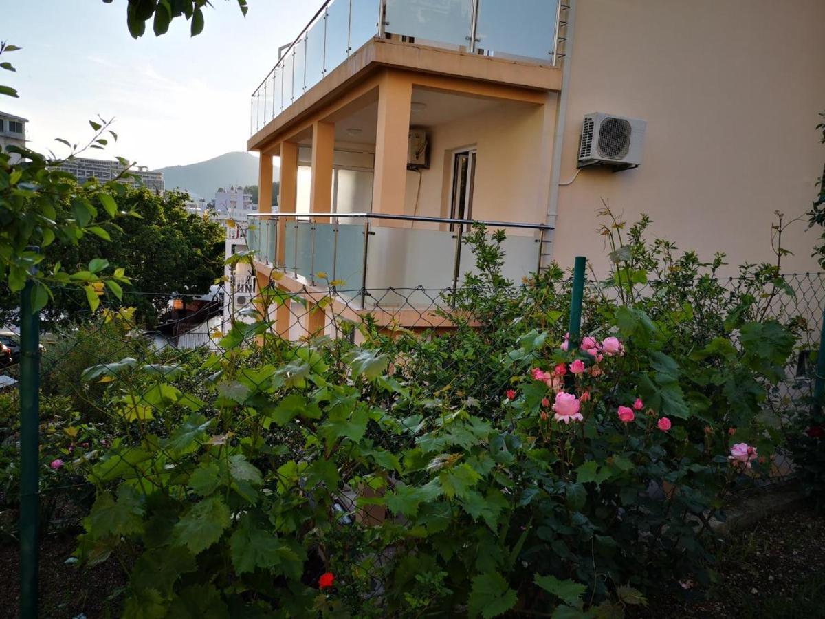 Apartmani Becici Ngoại thất bức ảnh